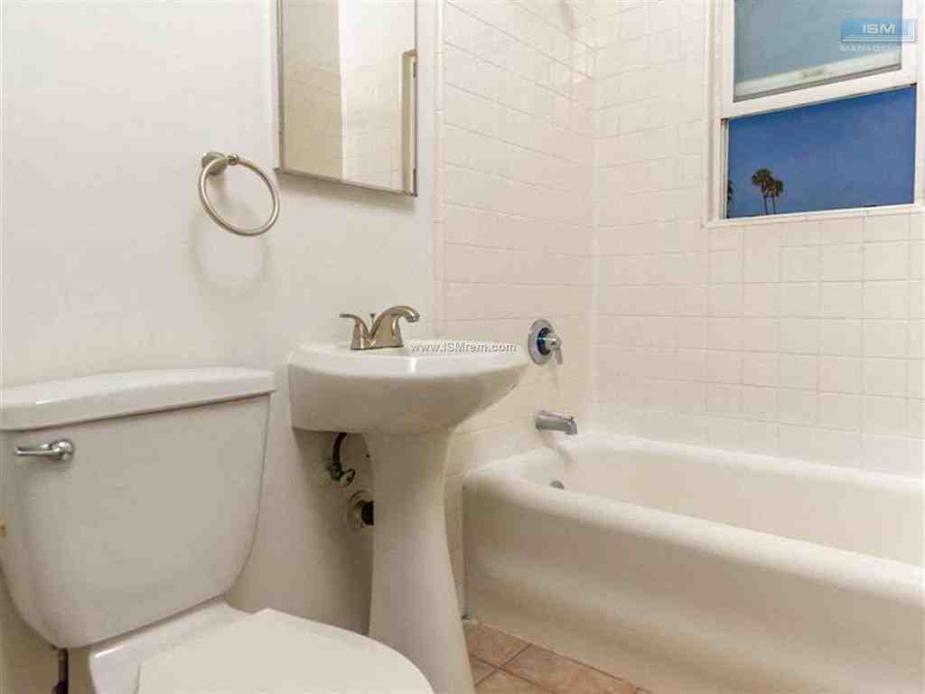 Gailmore Apartments - Photo 5 of 19