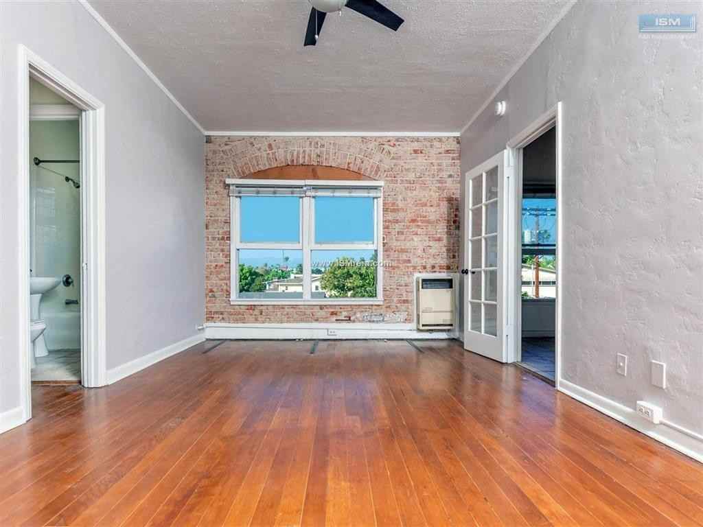 Gailmore Apartments - Photo 3 of 19