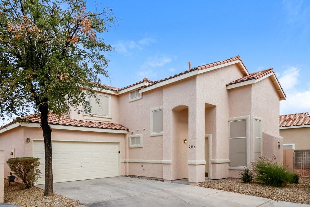 2446 Cliffwood Dr - Photo 4 of 16