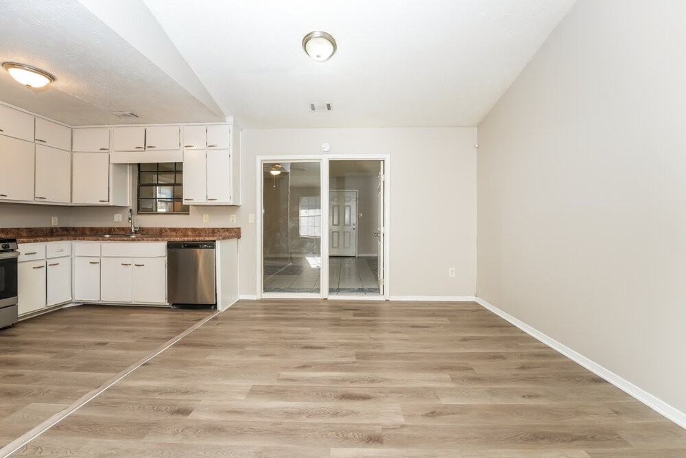 5584 Marbut Rd - Photo 7 of 17