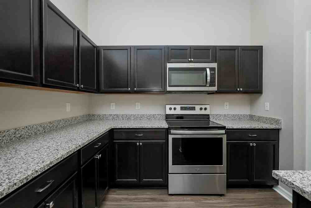 10221 Carp Hollow Rd - Photo 7 of 19