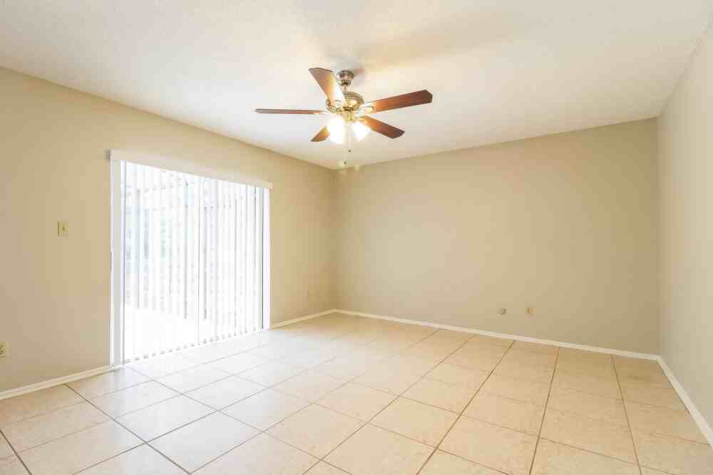 234 Oak Rd - Photo 6 of 14