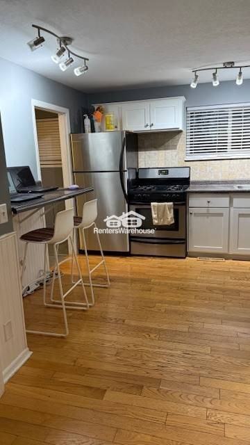 708 10th Ave Se - Photo 2 of 16