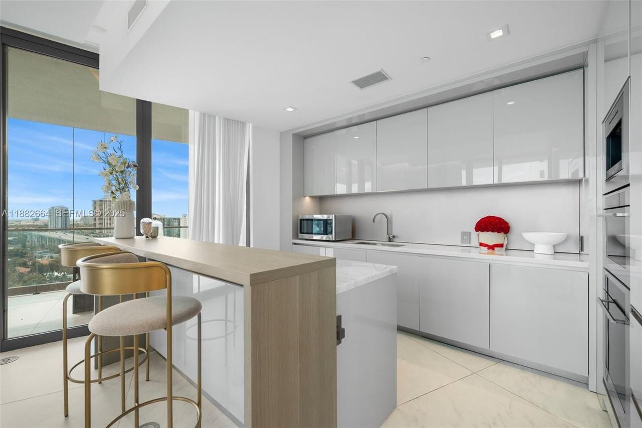 Collins Ave & 189th St - Photo 7 of 15