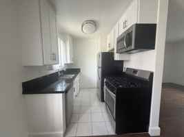 featured image of 2700 Abbot Kinney Boulevard #9