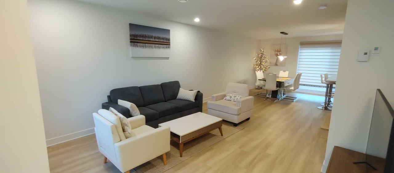 159 Rue Elsie - Photo 2 of 27