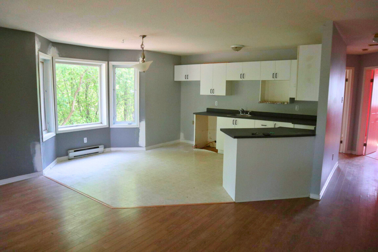 114 Rue des Fleurs - Photo 2 of 7