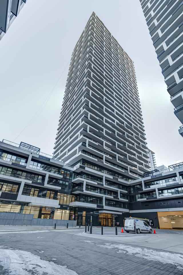 Sixty Five Broadway - Photo 2 of 50