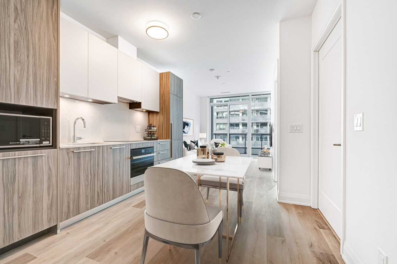 Sixty Five Broadway - Photo 6 of 50