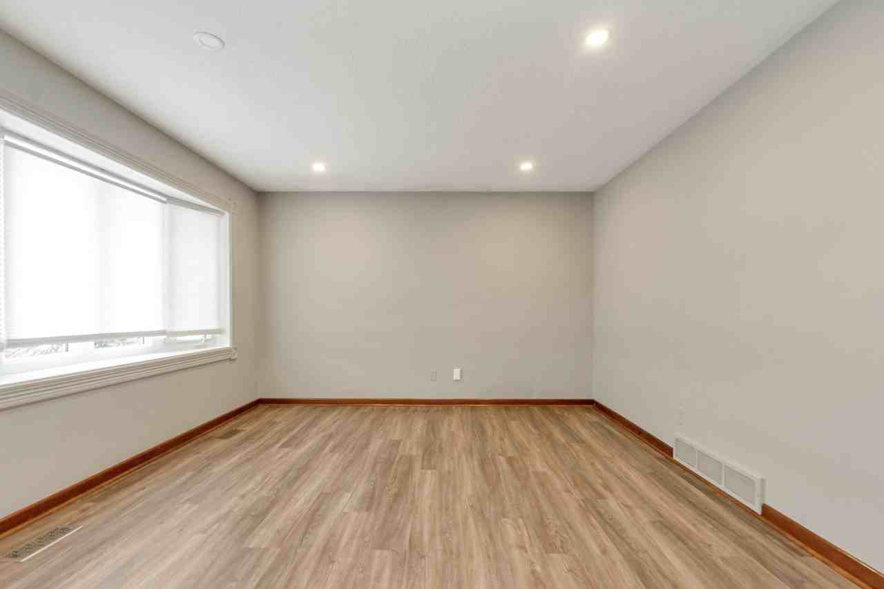 178 Wellington St E, Barrie, ON L4M 2C8, Canada - Photo 6 of 16