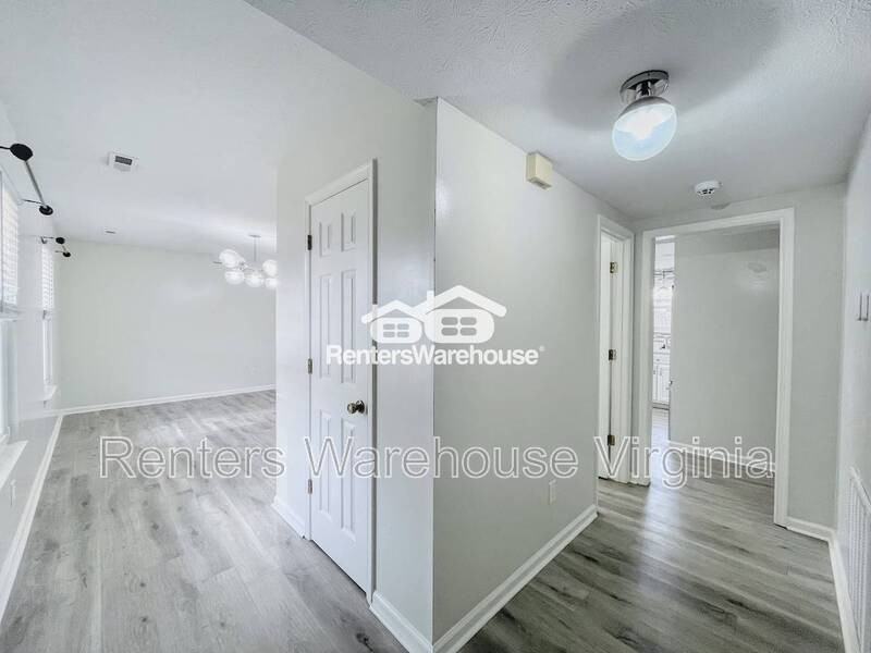 835 Deer Path Trl - Photo 3 of 28