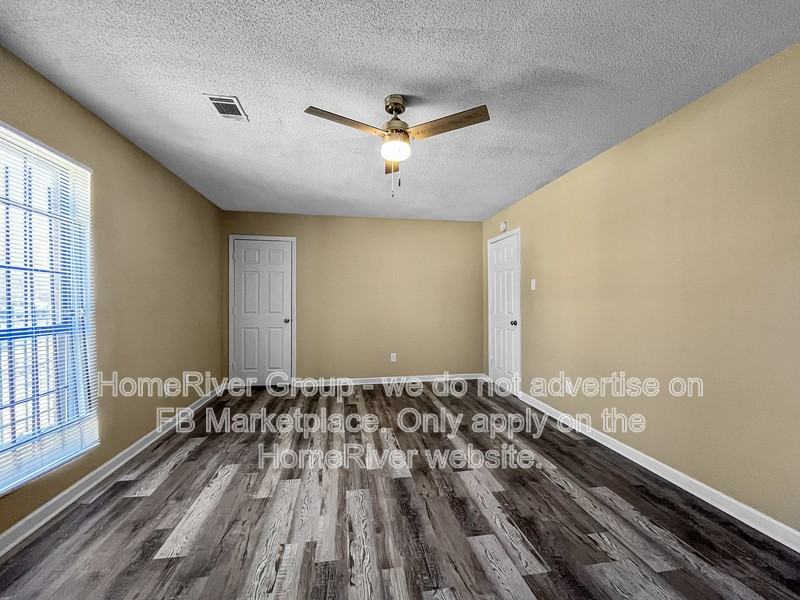 482 Williams Ave #101 - Photo 6 of 21