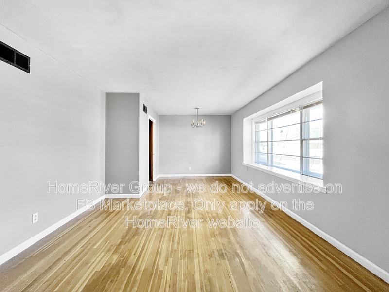 5132 Canton Dr - Photo 3 of 22