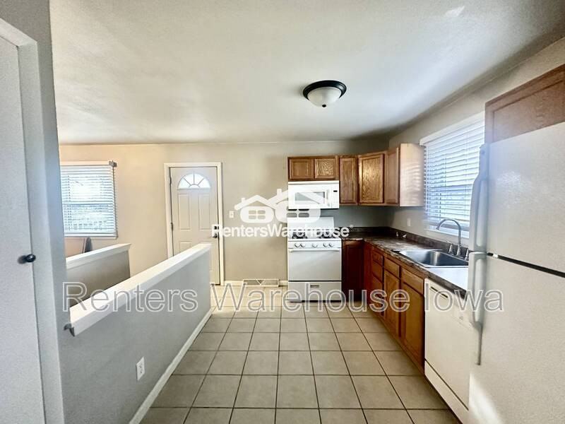 4120 Se 15th Ct - Photo 2 of 15