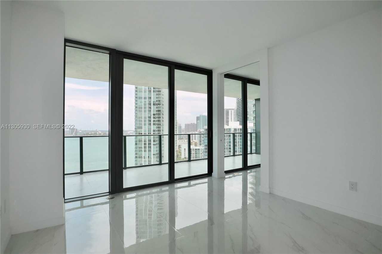 NE 30th St & Biscayne Blvd - Photo 6 of 10