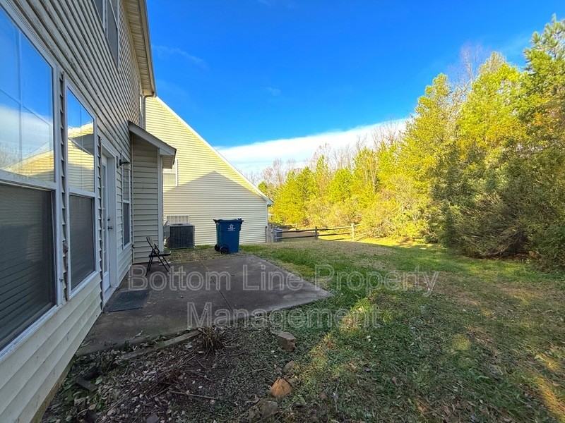 2420 Early Flight Dr - Photo 3 of 36