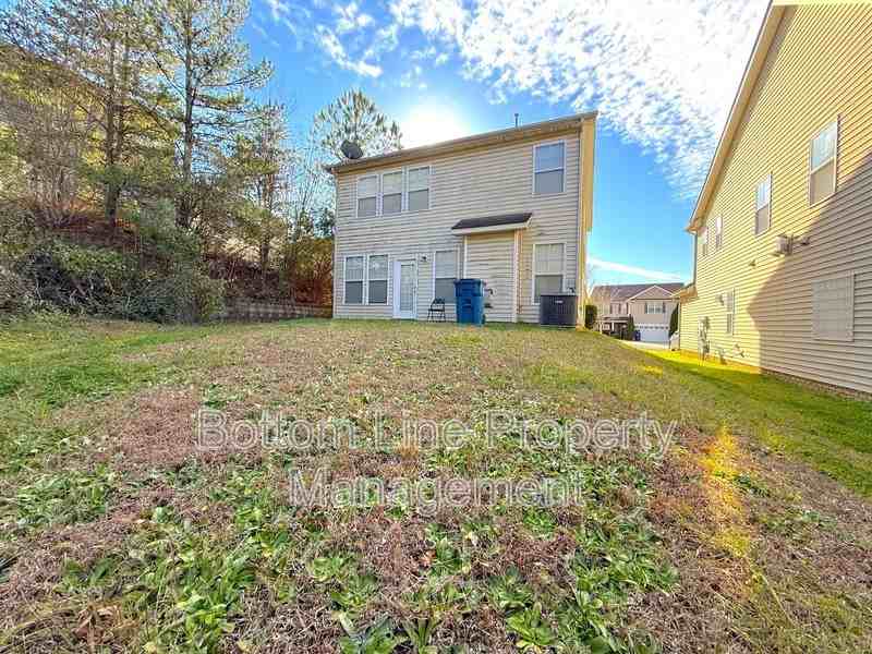 2420 Early Flight Dr - Photo 4 of 36