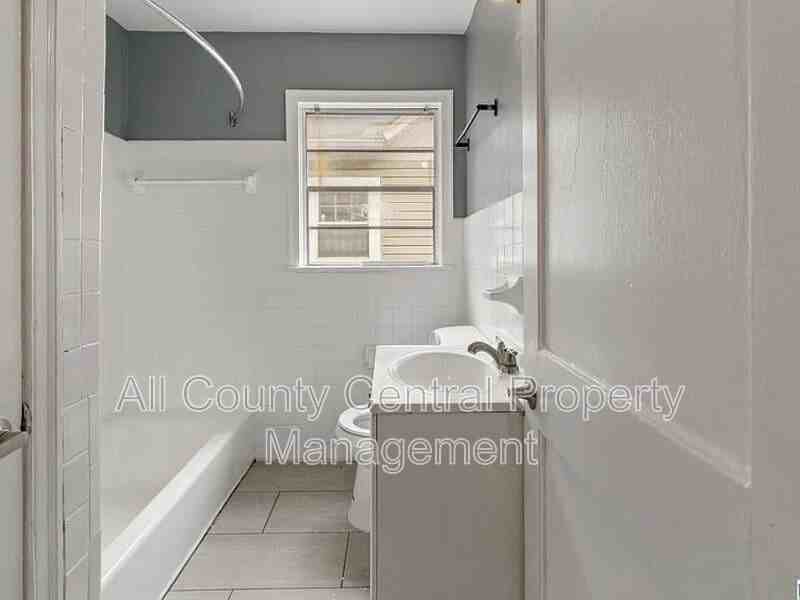 1468 Pike Rd - Photo 3 of 17