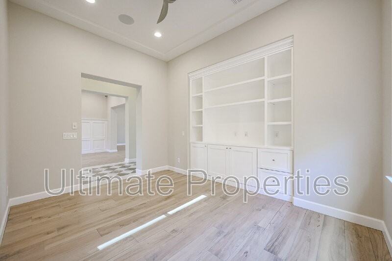 28995 N 71st Ave - Photo 6 of 29