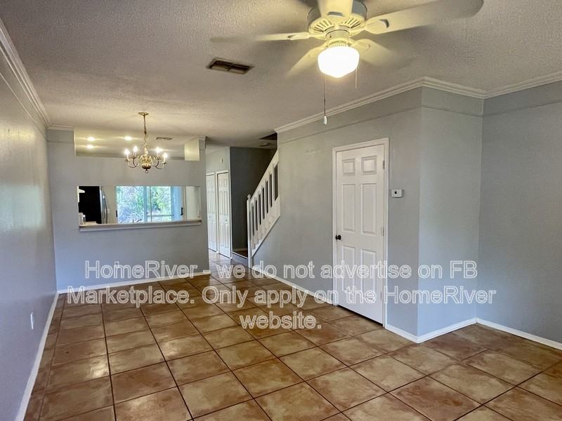 8546 Hunters Key Cir - Photo 4 of 26