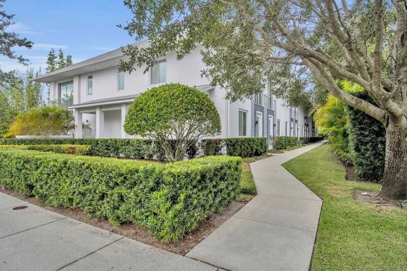 438 W Swoope Ave - Photo 2 of 30