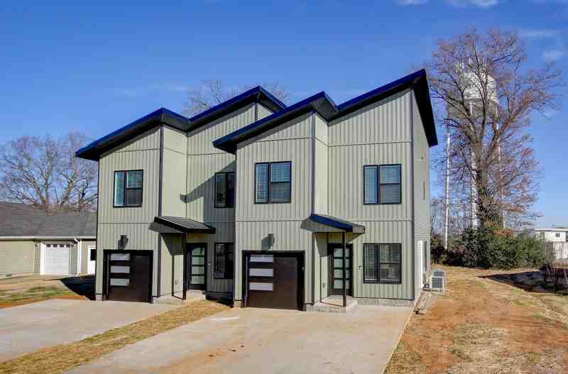 102 Rosenwald St #A - Photo 4 of 50