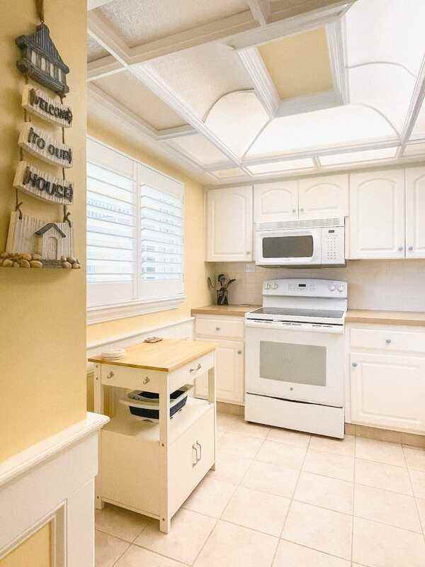 10350 Imperial Point Dr W #10 - Photo 2 of 31