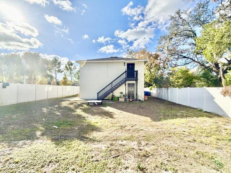 11705 North Dr - Photo 2 of 49