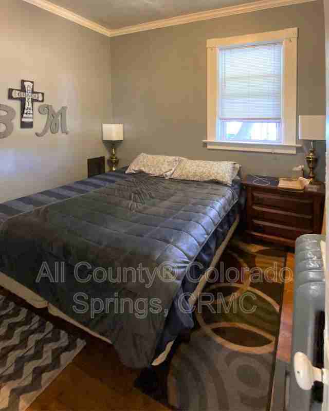 727 N Nevada Ave #2 - Photo 7 of 12