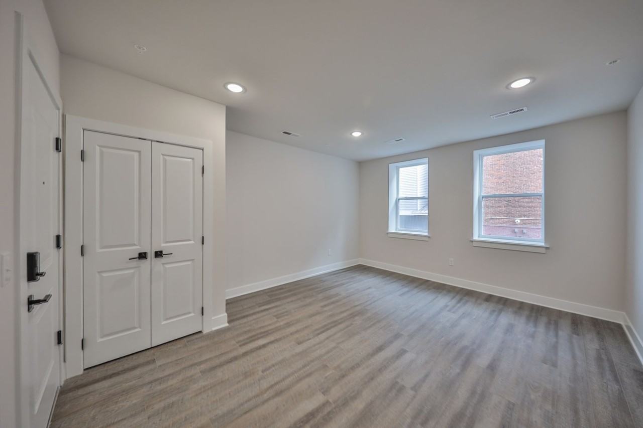 HH Bangor Block - Photo 4 of 50