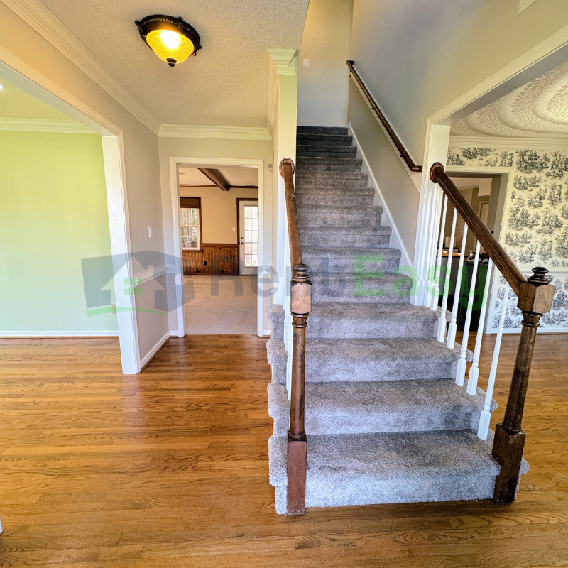 1001 Fox Ridge Ct - Photo 2 of 42