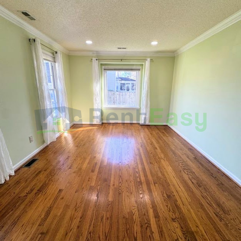 1001 Fox Ridge Ct - Photo 4 of 42