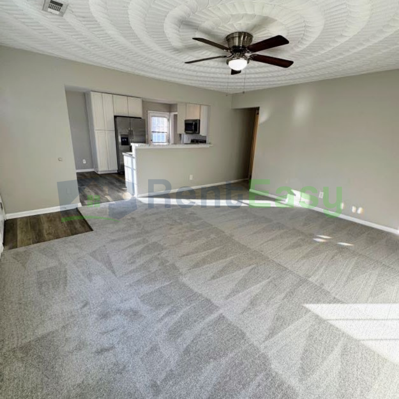 1327 Hazel Ave - Photo 2 of 24