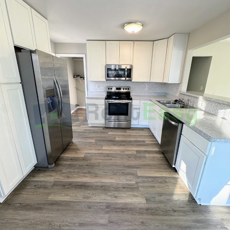 1327 Hazel Ave - Photo 5 of 24