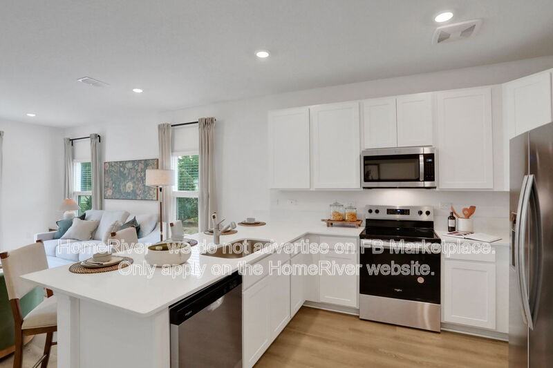 737 Sailor Grove Ln - Photo 4 of 34