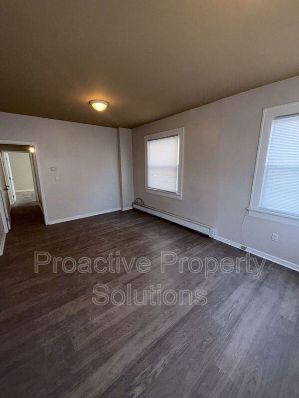 532A Cherry St - Photo 3 of 19