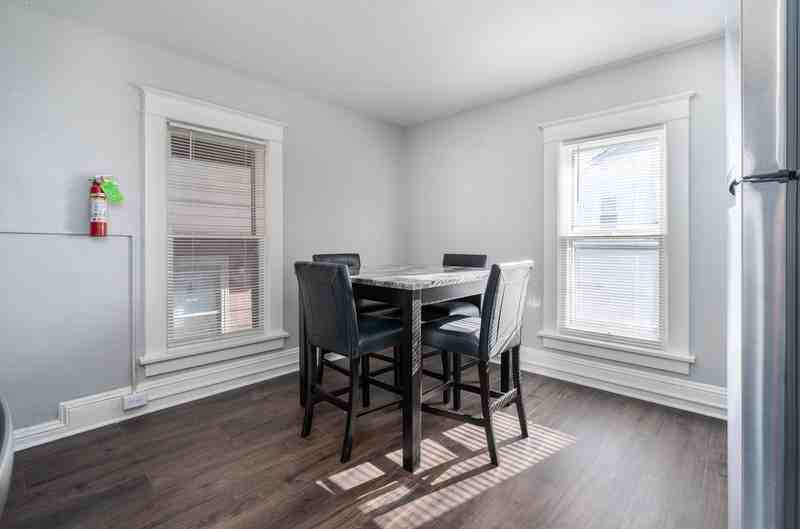 1228 Louisiana St - Photo 5 of 13