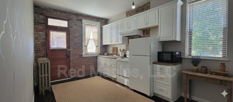 3421A Iowa Ave - Photo 3 of 12