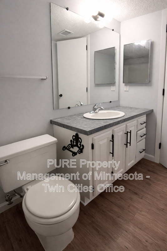 2500 Woodbridge St - Photo 6 of 15