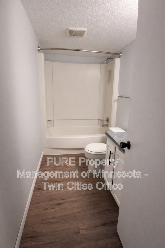 2500 Woodbridge St - Photo 7 of 15