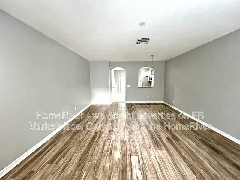 5813 Fishhawk Ridge Dr - Photo 3 of 20