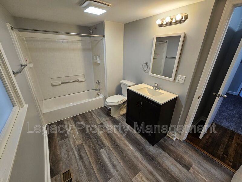 4112 S Nc Highway - Photo 4 of 8