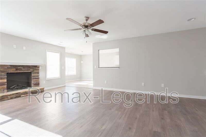 82 Gray Field Ct - Photo 3 of 20