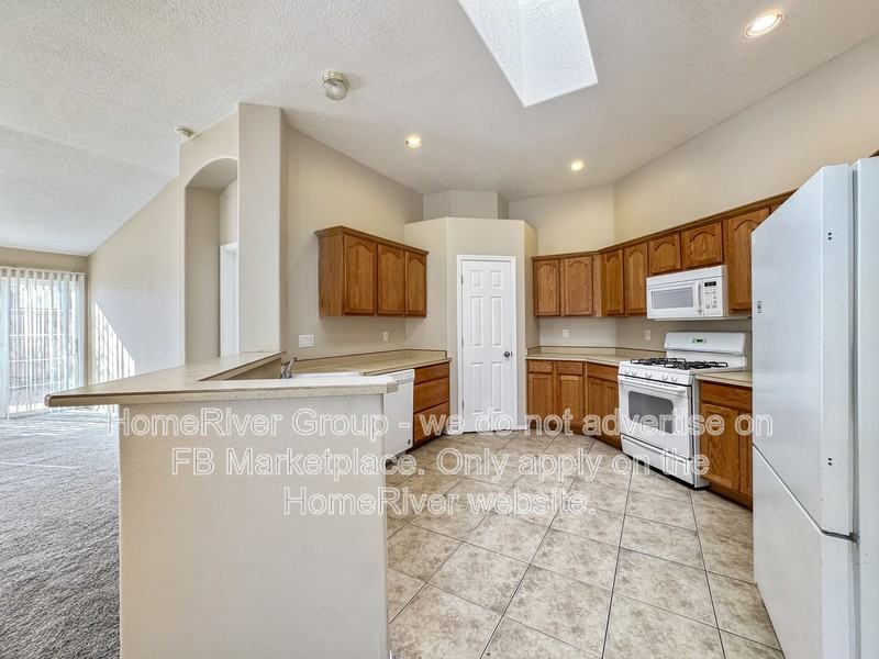 9616 Kilauea Ave Nw - Photo 2 of 22