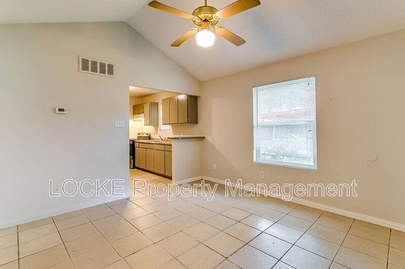 718 S Perkins St #B - Photo 4 of 12