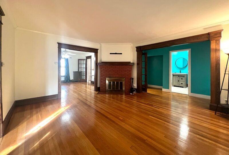 672 Sumner Ave - Photo 4 of 12