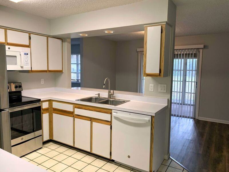 2044 Finland Dr - Photo 4 of 14