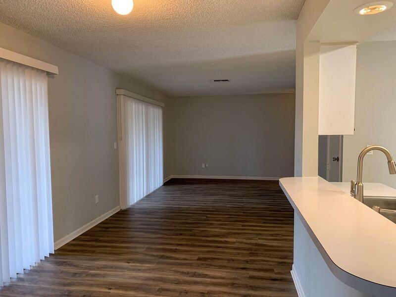 2044 Finland Dr - Photo 5 of 14