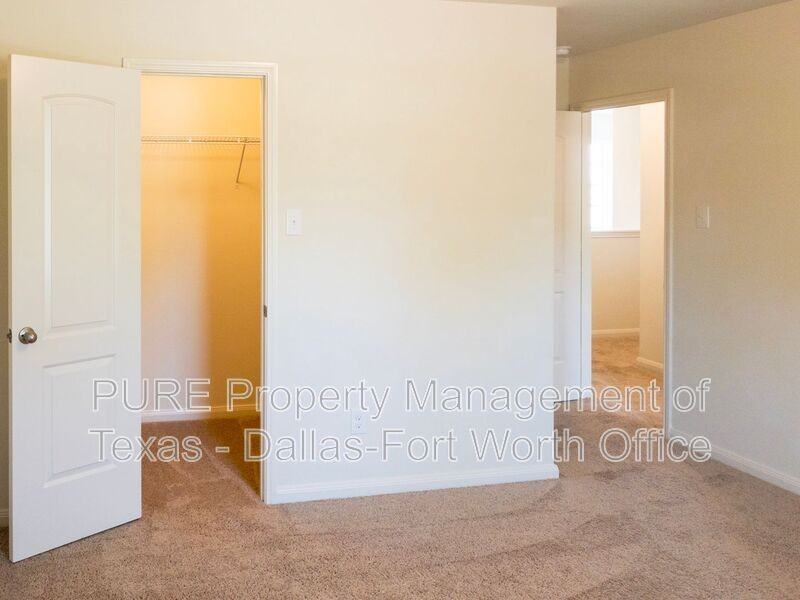 14307 Bridgeview Ln - Photo 6 of 17