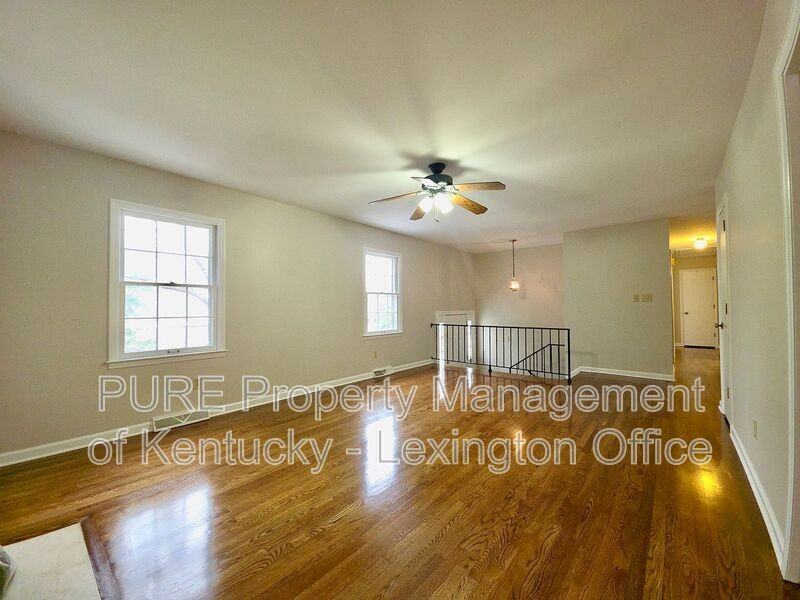 3462 Lansdowne Dr - Photo 6 of 42